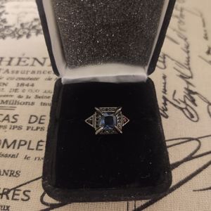 Black and blue ring size 7